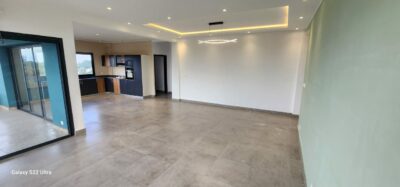 APPARTEMENT- T4